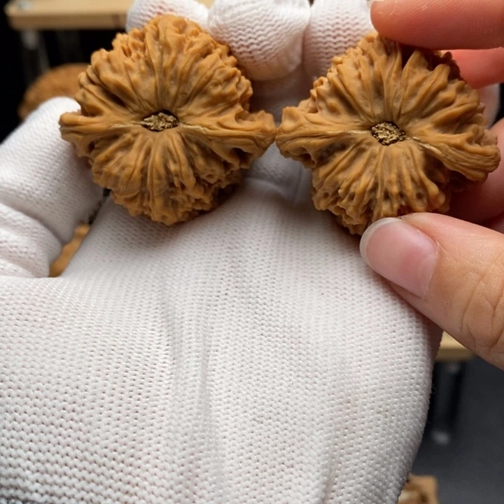 吊坠文玩核桃文玩核桃文玩核桃