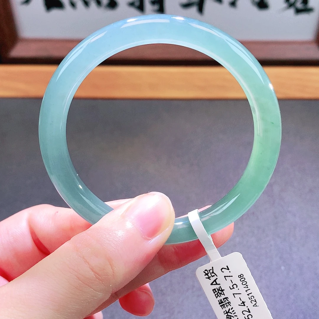 翡翠未镶嵌手镯天然翡翠