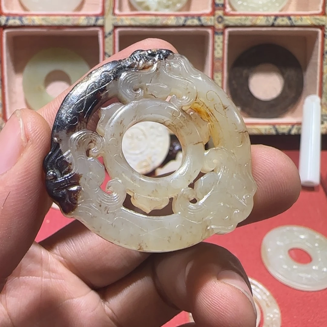 五***四颈饰未镶嵌和田玉