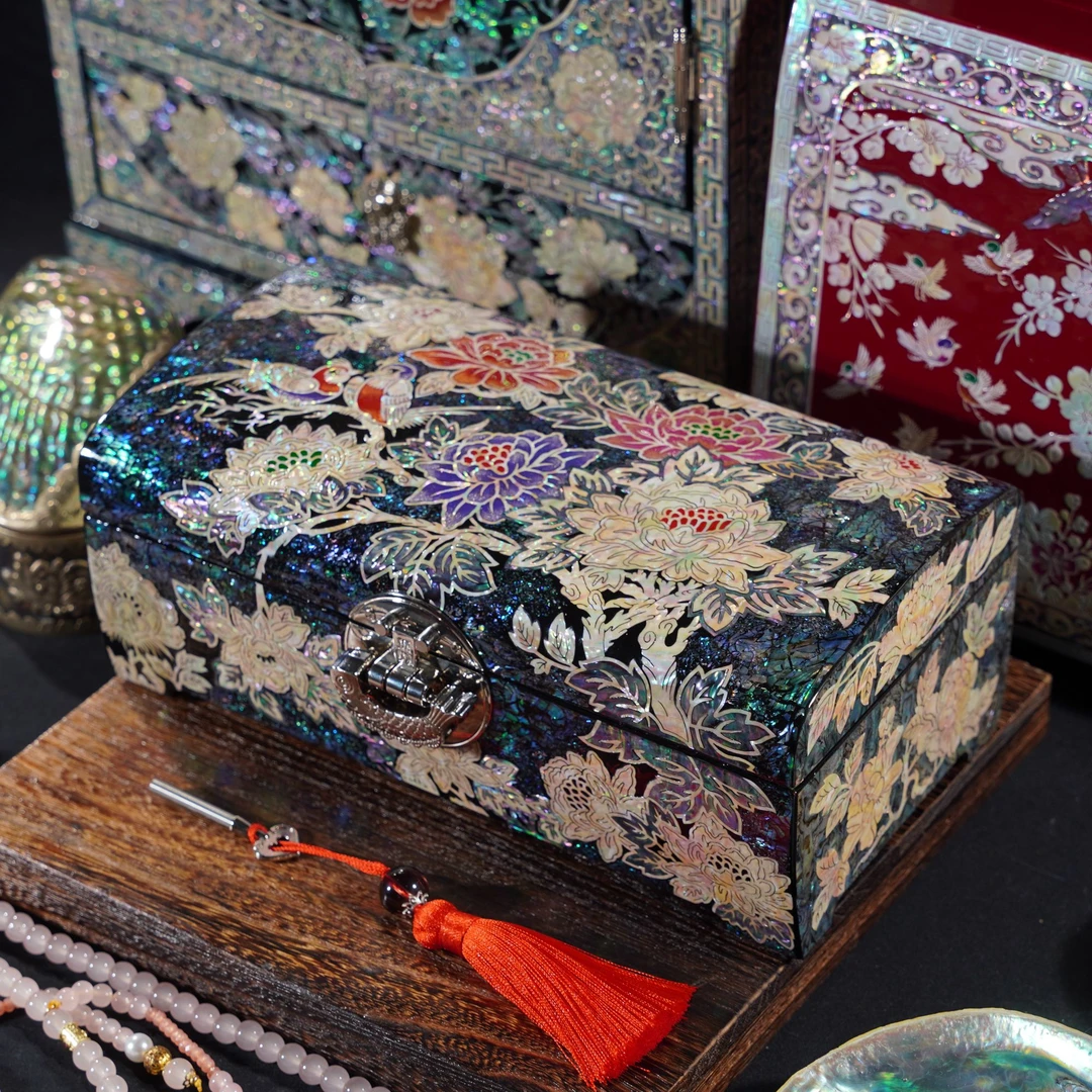 国色芳华枕头款黑金鲍螺钿漆器首饰盒实木结婚礼物陪嫁礼品摆件