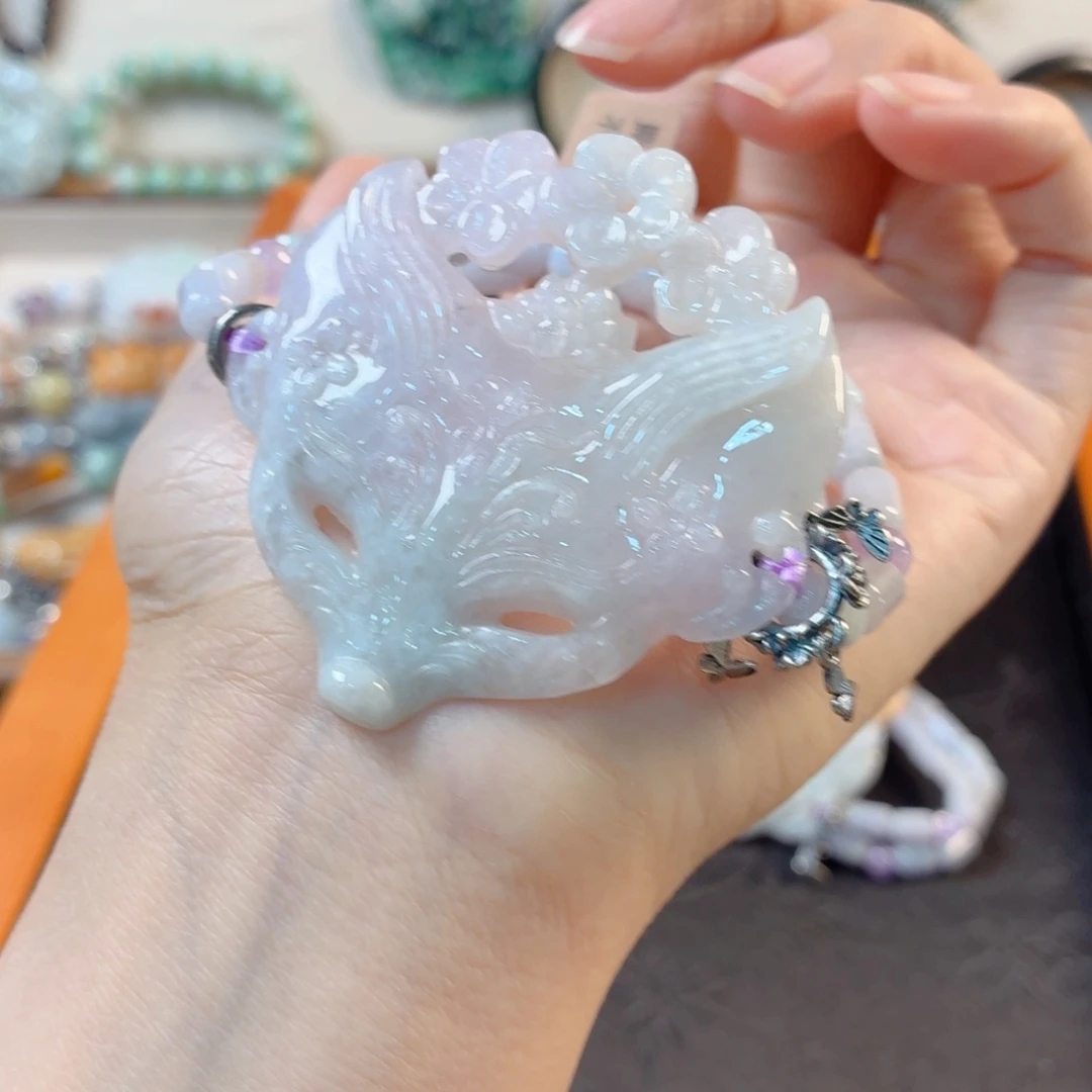 圆***姐翡翠未镶嵌颈饰手串