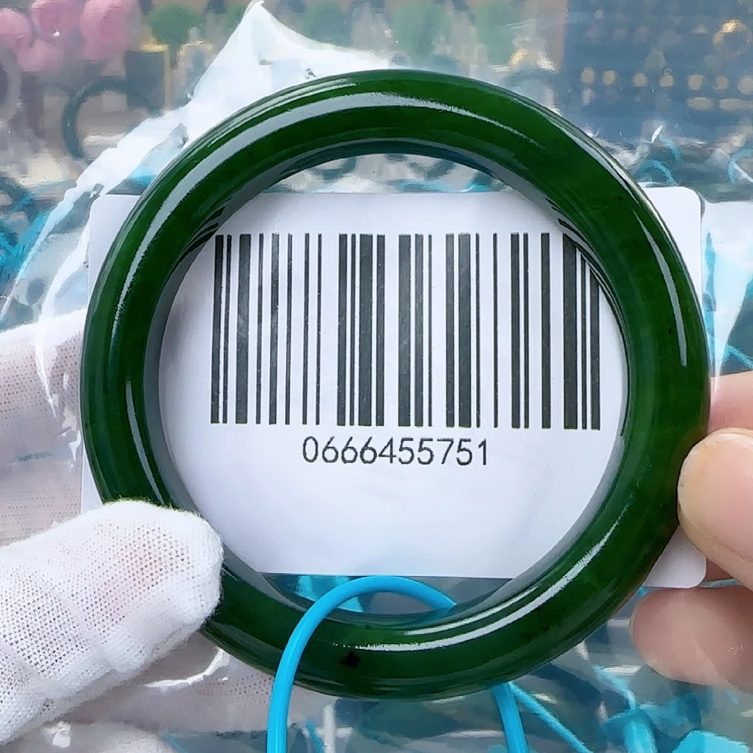 和田玉（碧玉）手镯未镶嵌微瑕59