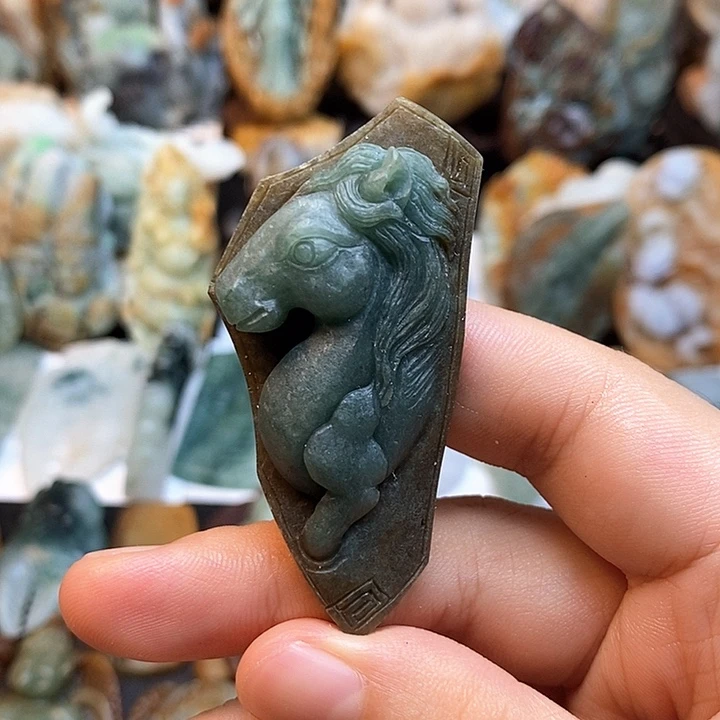 定制翡翠未镶嵌特色57