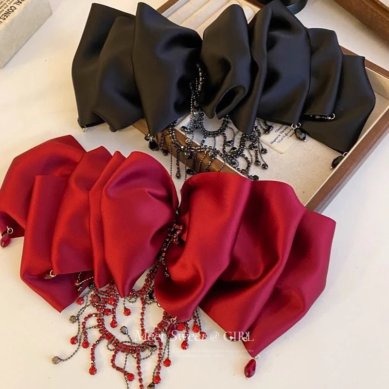 泊瑞雅原创设计缎面云朵流苏弹簧夹时尚发夹