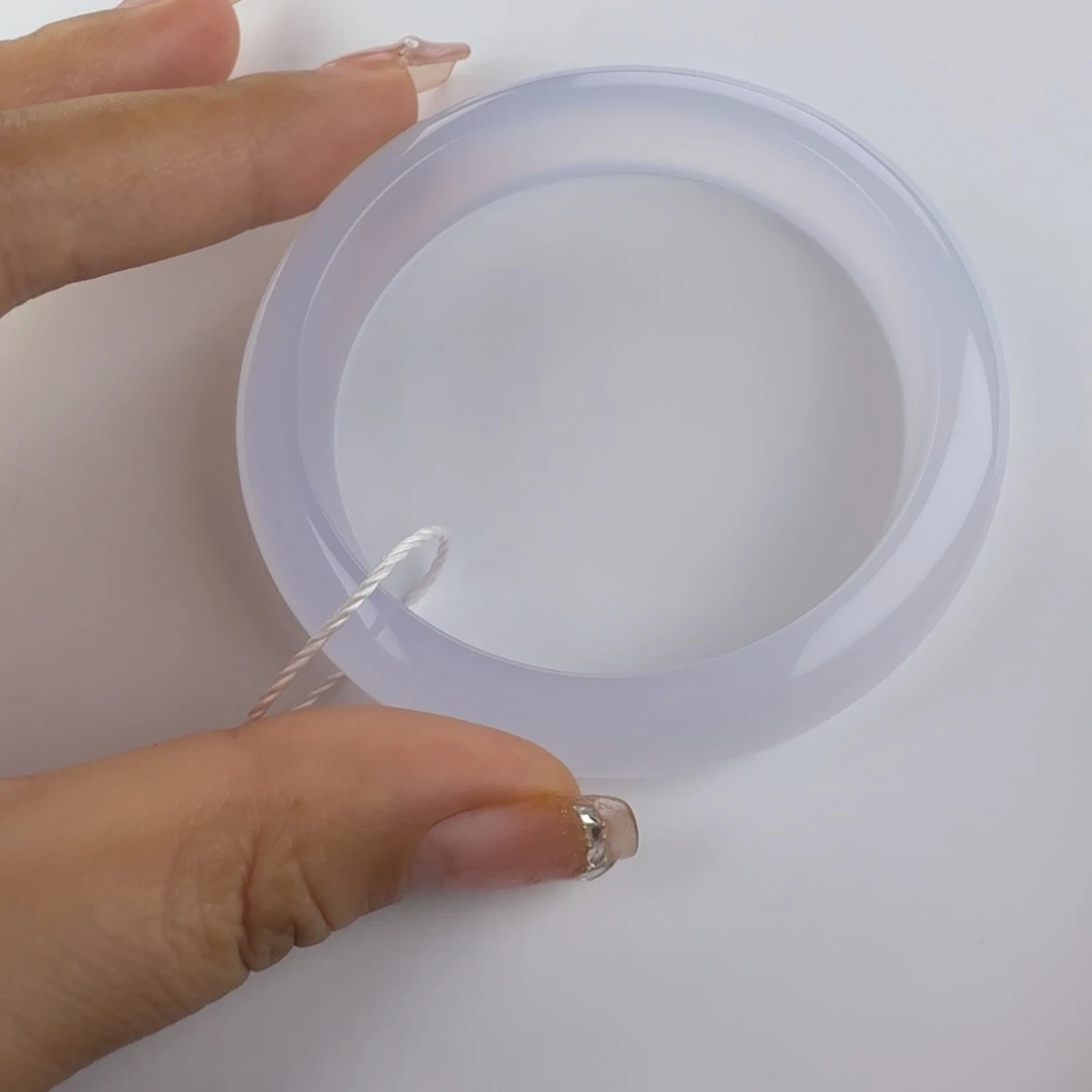 玛瑙/玉髓手镯未镶嵌嘎*捏