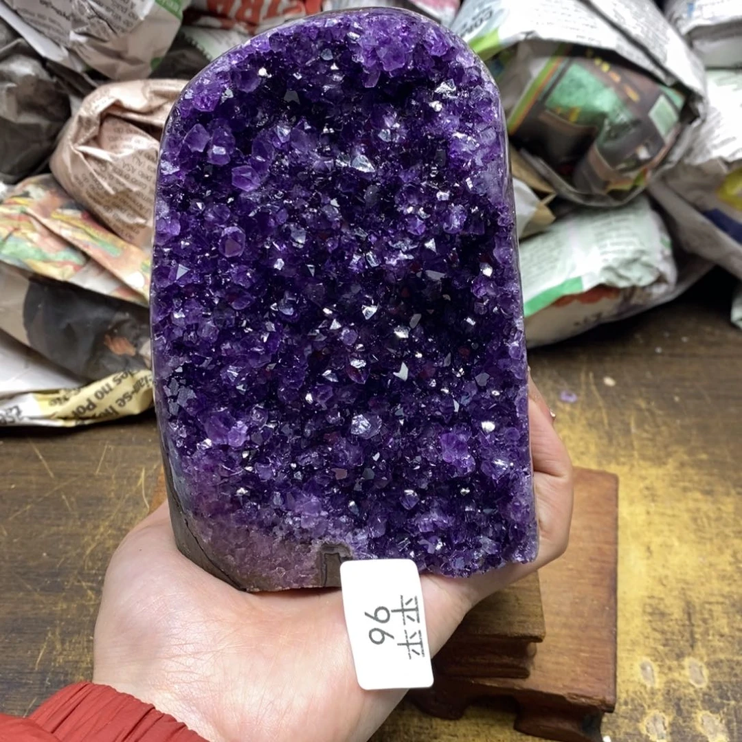 紫晶乌拉圭未镶嵌