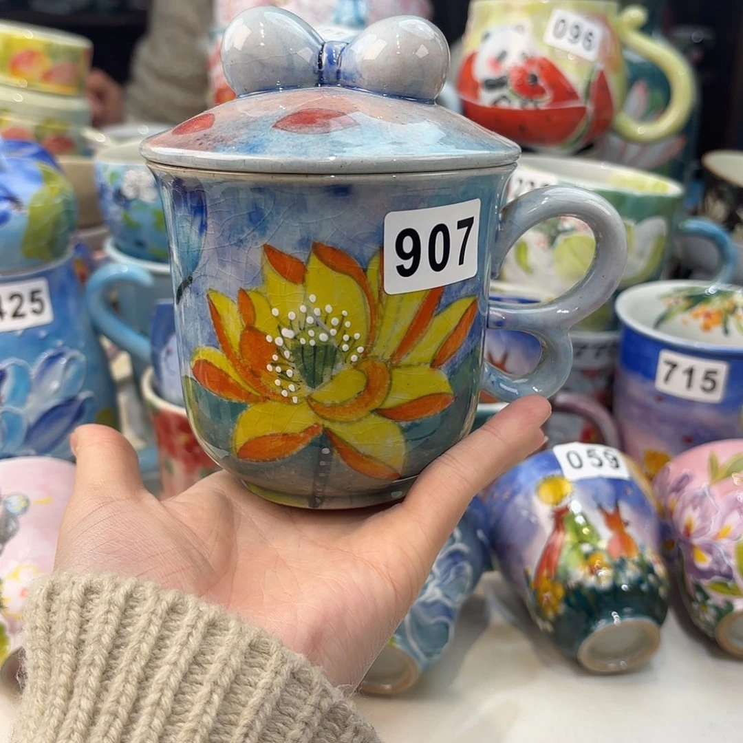 瓷片兔兔的小可爱太