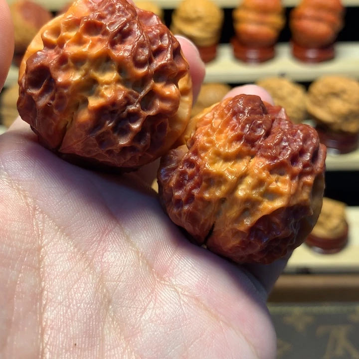 文玩核桃把件三维40绣球