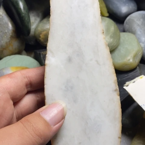 未镶嵌和田玉（糖玉）挂件