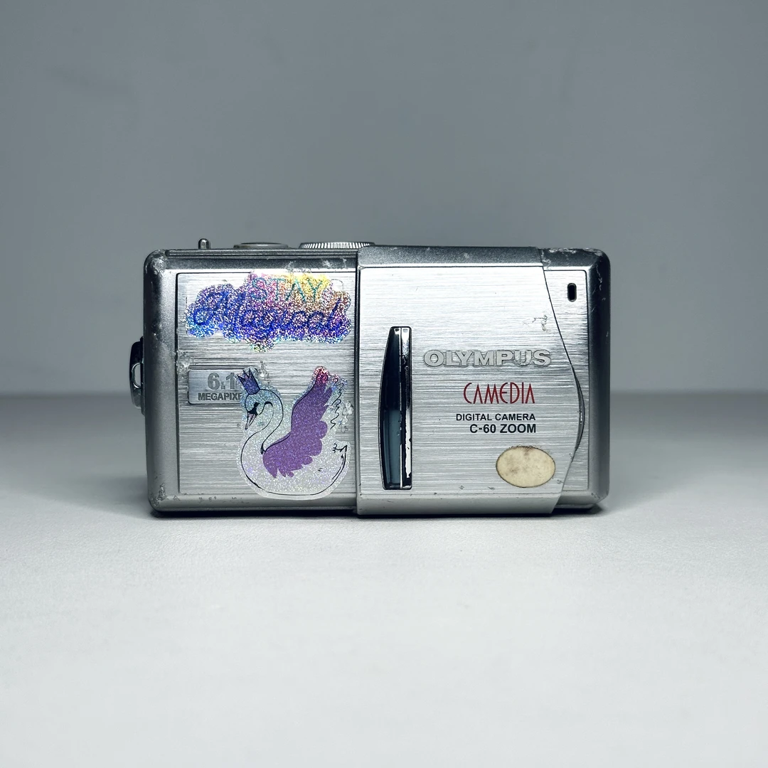 8新 Olympus/奥林巴斯 c60 自备xd内存卡 经典滑盖伸缩镜头