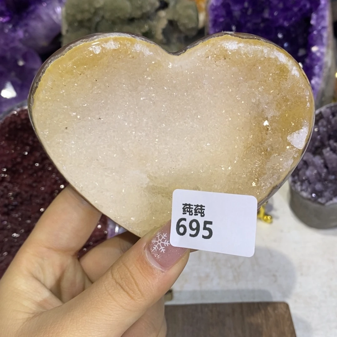 大型摆件（非配饰）紫晶未镶嵌全抛爱心