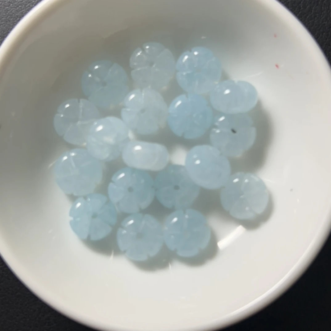 散珠w2990海蓝宝五瓣花10mm*15颗