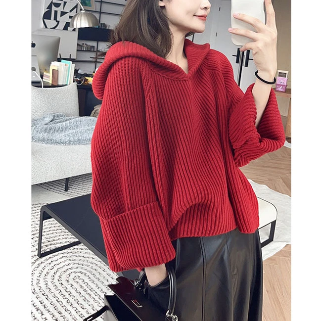 2025新款新春正当红毛衣新年红色羊毛混纺V领针织衫红色气质通勤