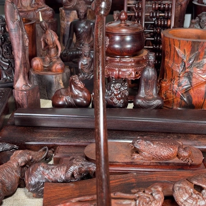 檀香紫檀（小叶紫檀）柒**捌