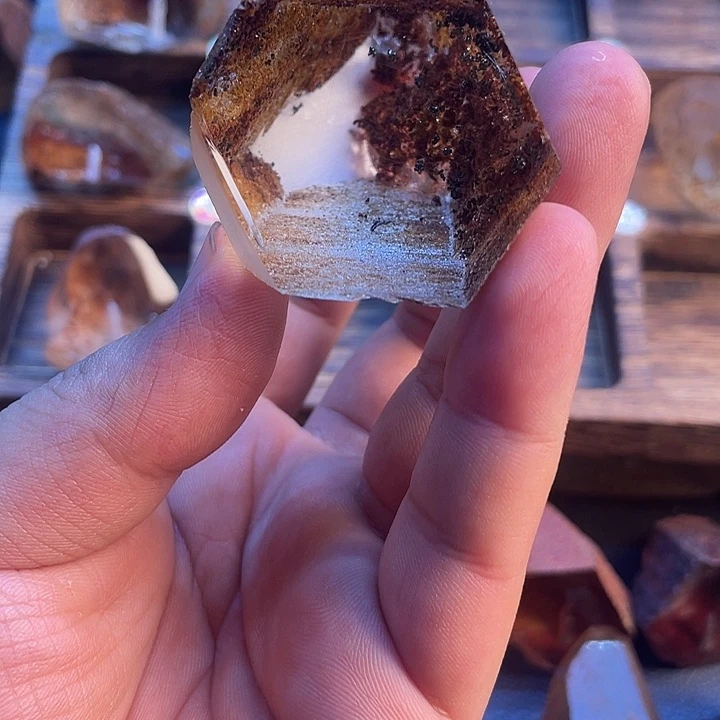 未镶嵌水晶珠宝半成品