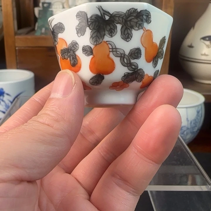 吴***由陶瓷000000005八方杯子