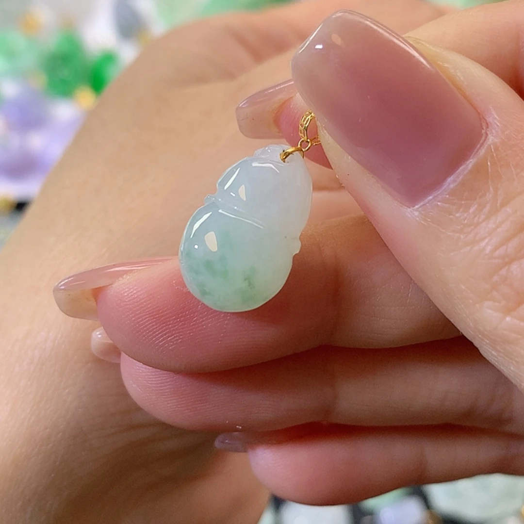 【闪购商品】翡翠吊坠(赠链)18K金镶嵌