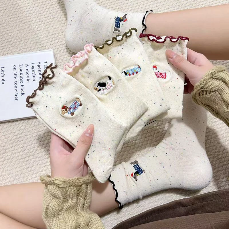 秋冬季新款袜子韩系点子纱中筒袜可爱甜美卡通小狗百搭少女中筒袜