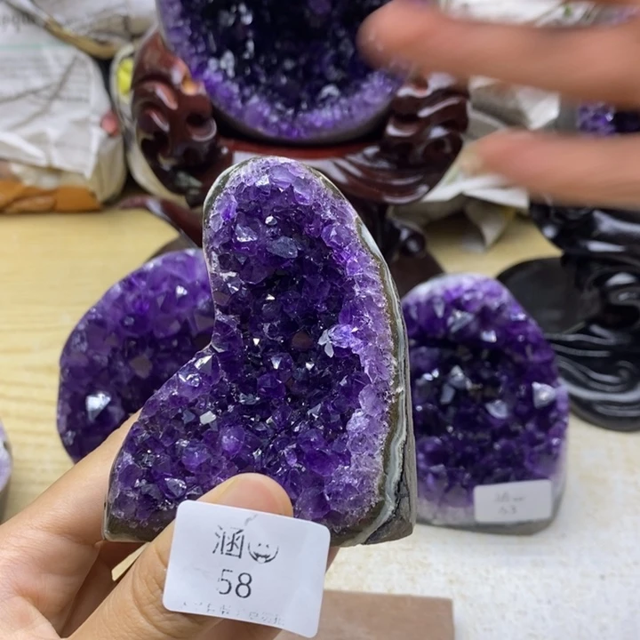 未镶嵌紫晶大型摆件（非配饰）