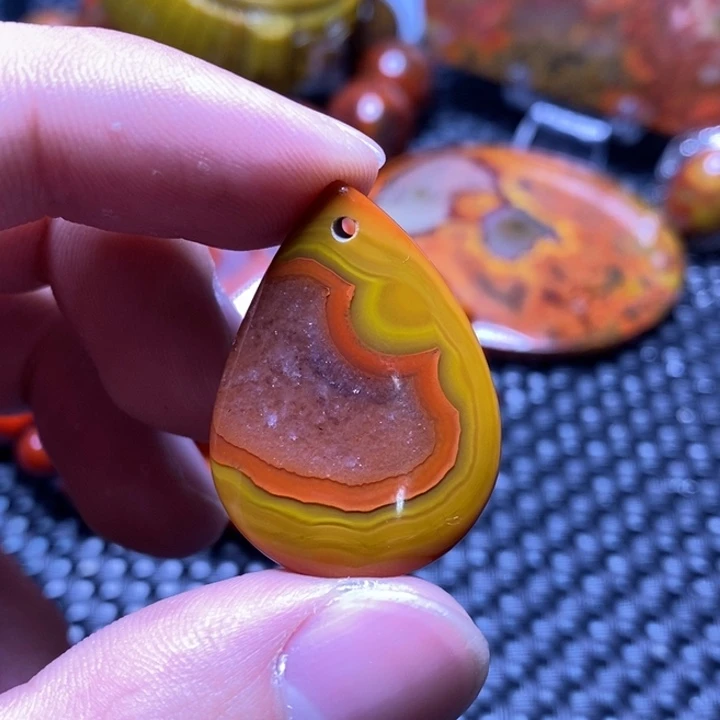 玛瑙/玉髓颈饰未镶嵌