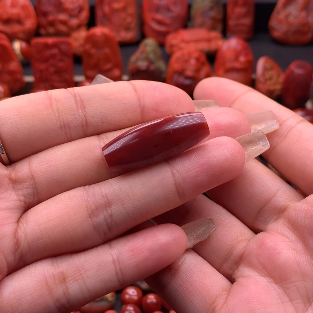南红玛瑙南红川料原矿牛血红高品筒珠12mm未镶嵌