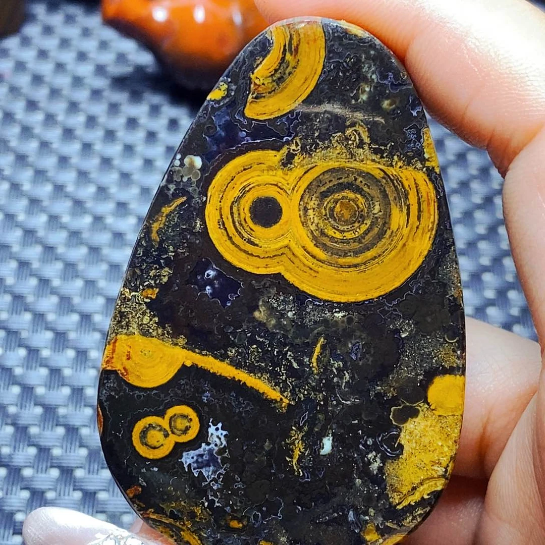 未镶嵌颈饰玛瑙/玉髓