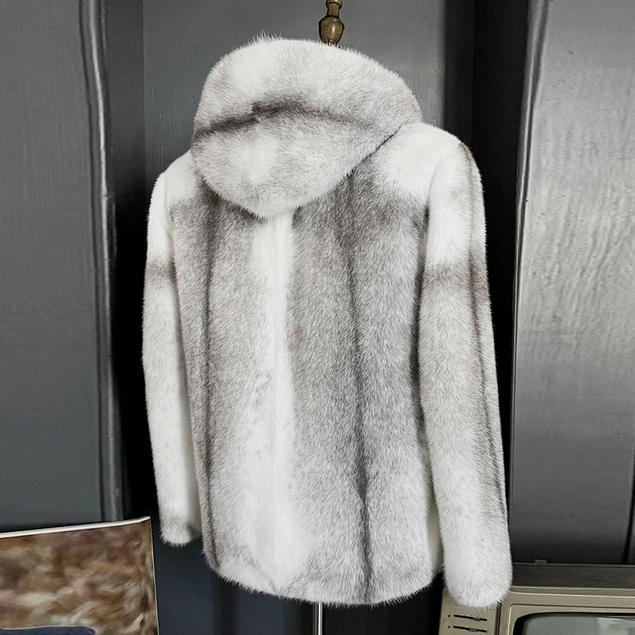 埃卢涅芬皮毛一体秋冬新款环保外套男毛毛大衣短款连帽休闲时尚