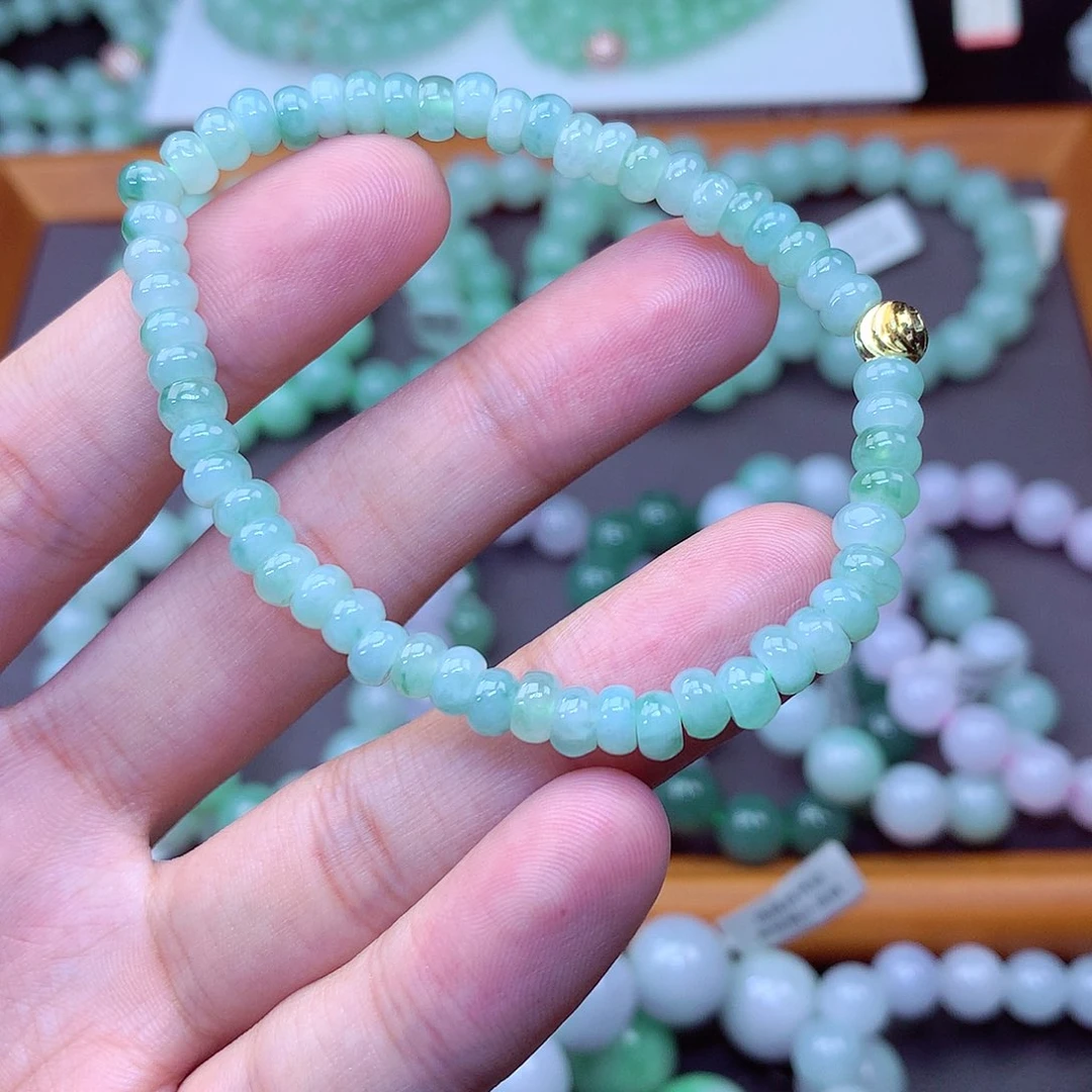 翡翠未镶嵌毛衣链