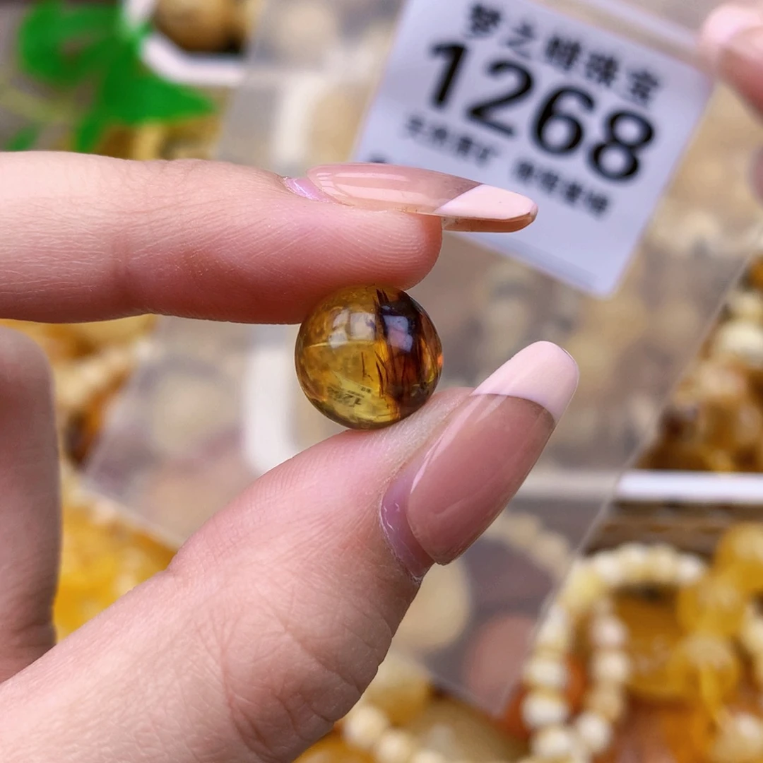 未镶嵌蜜蜡珠宝奇石