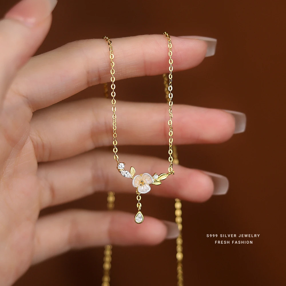 坠链均足银 轻奢锆石森系花朵项链女小众百搭足银栀子花锁骨链