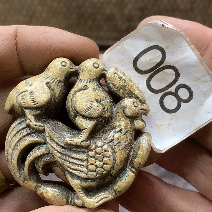 未镶嵌和田玉挂件