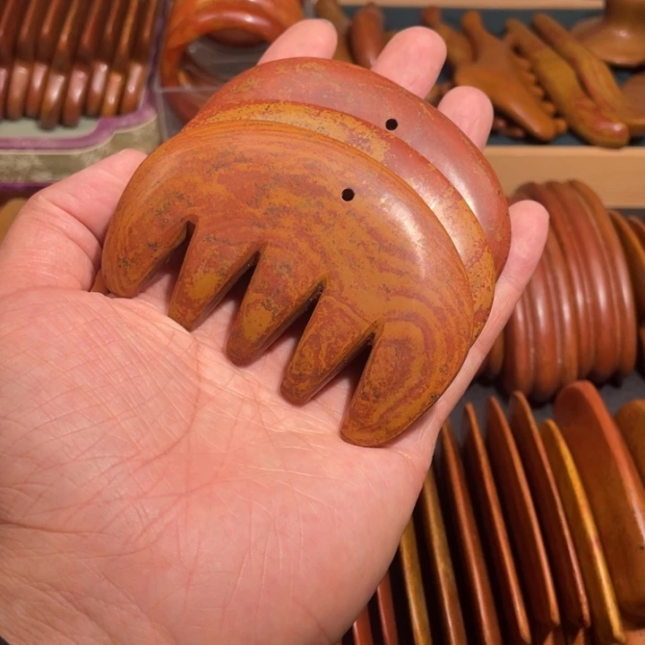 红砭石精品款中号头部按摩梳