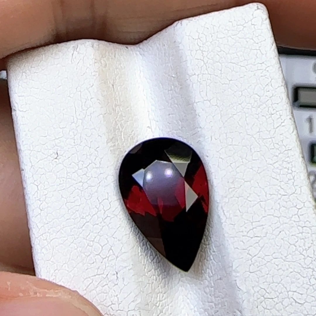 石榴石珠宝半成品未镶嵌天然5.48克拉