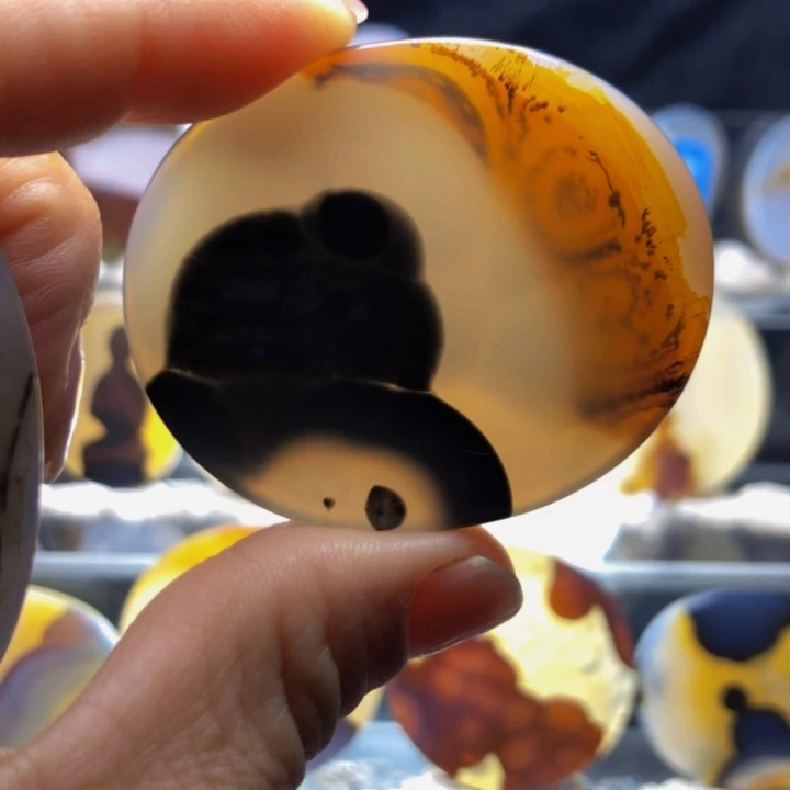 合金玛瑙/玉髓珠宝奇石143