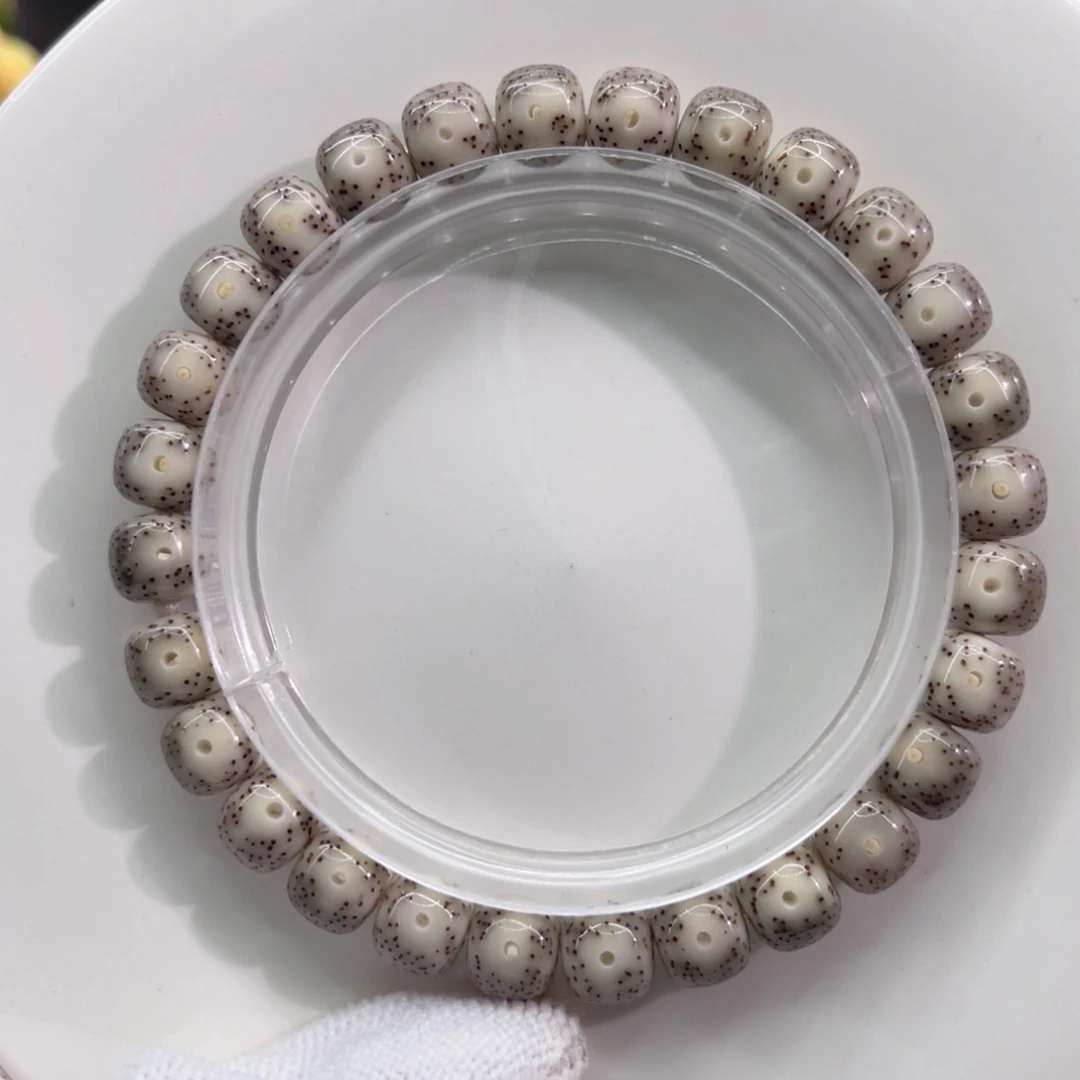 手串星月菩提石玉8.5+同枝高抛黄金瞳正月