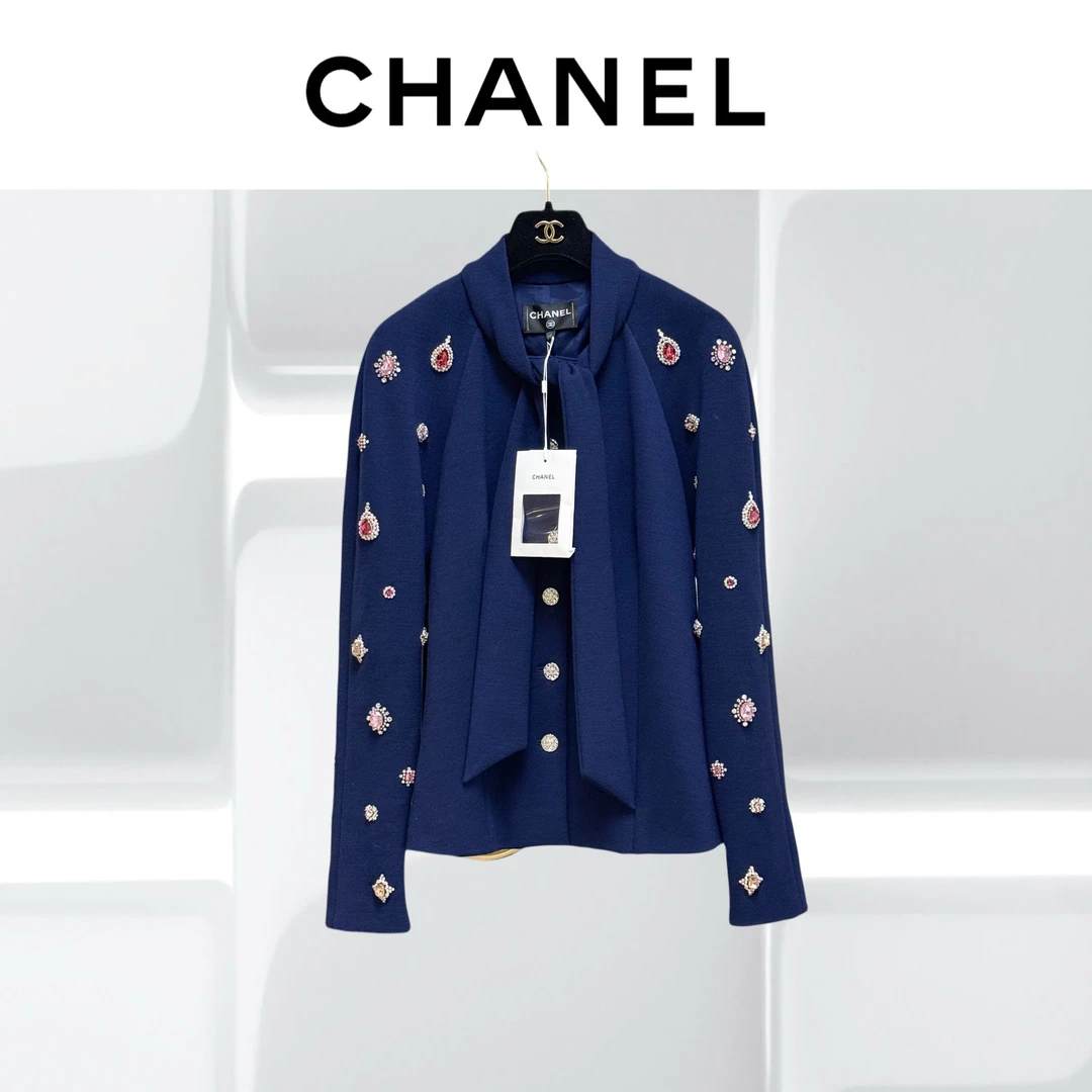 99新 Chanel/香奈儿 38码22A海军蓝刺绣钉珠宝石飘带外套