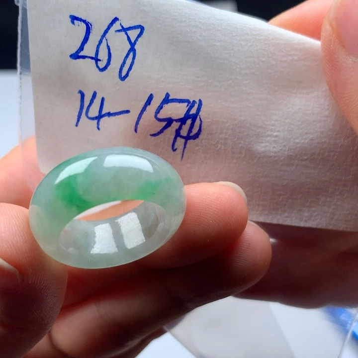 涵***宝定制翡翠未镶嵌戒圈