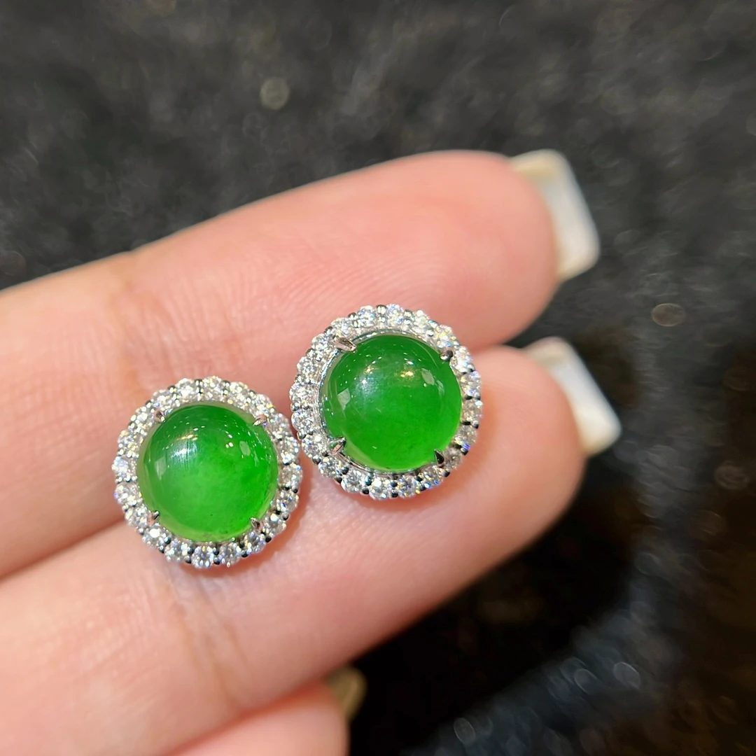 18k金天然A货翡翠蛋面耳钉耳饰多样性发一对高满绿满色精致豪华