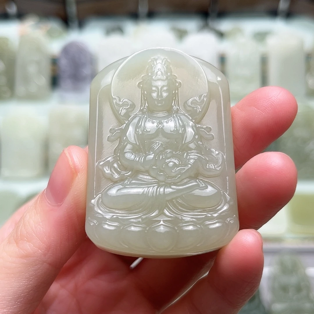 和田玉未镶嵌颈饰