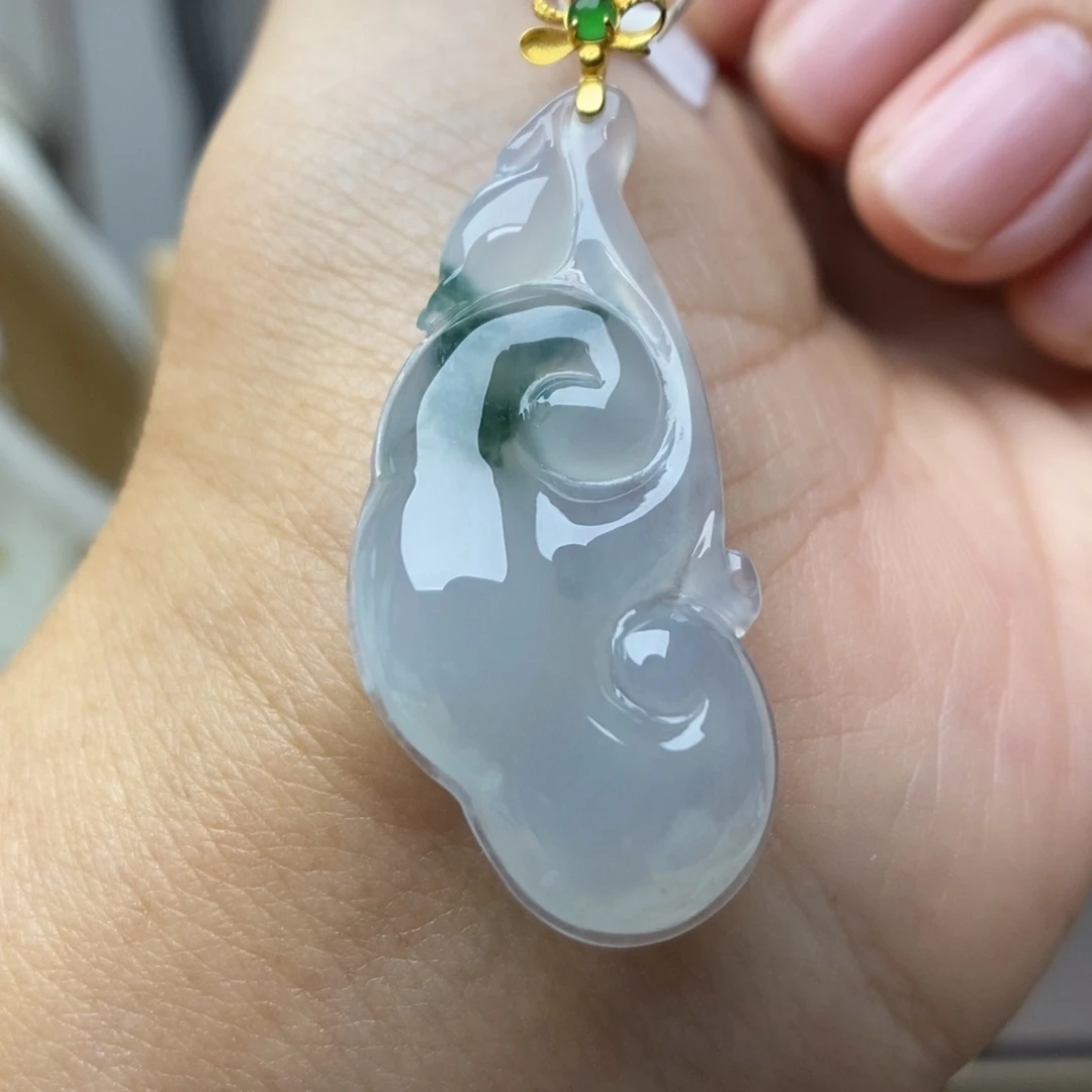 【闪购商品】颈饰18K金镶嵌翡翠53
