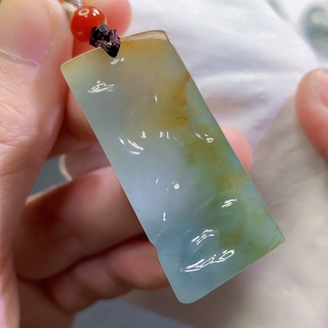 【闪购商品】翡翠吊坠(不含链)未镶嵌8842