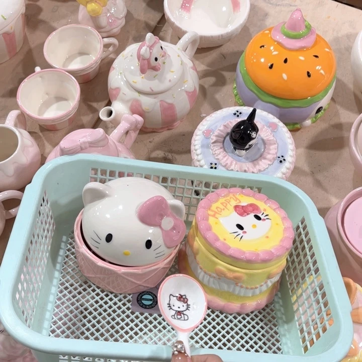 紫砂陶瓷艺术品等行业的