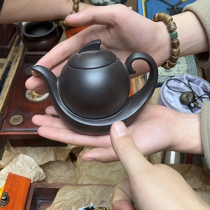 大叶紫檀（黑酸枝木类）
