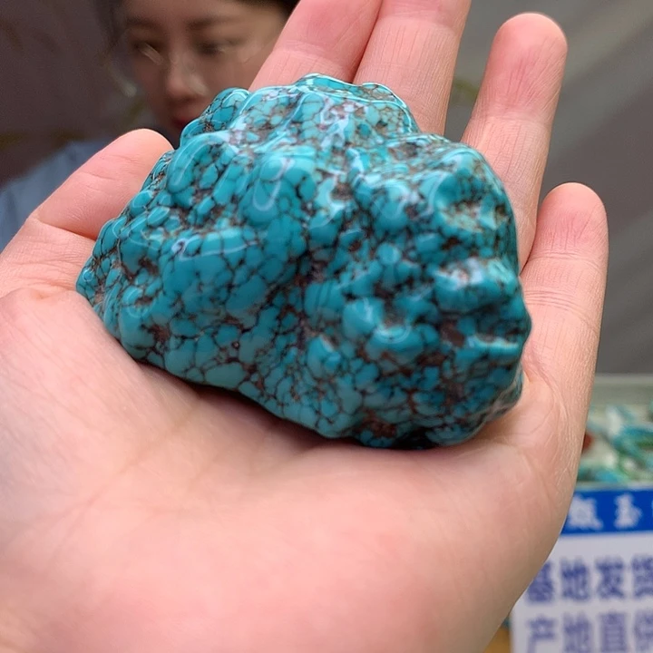 未镶嵌绿松石原矿