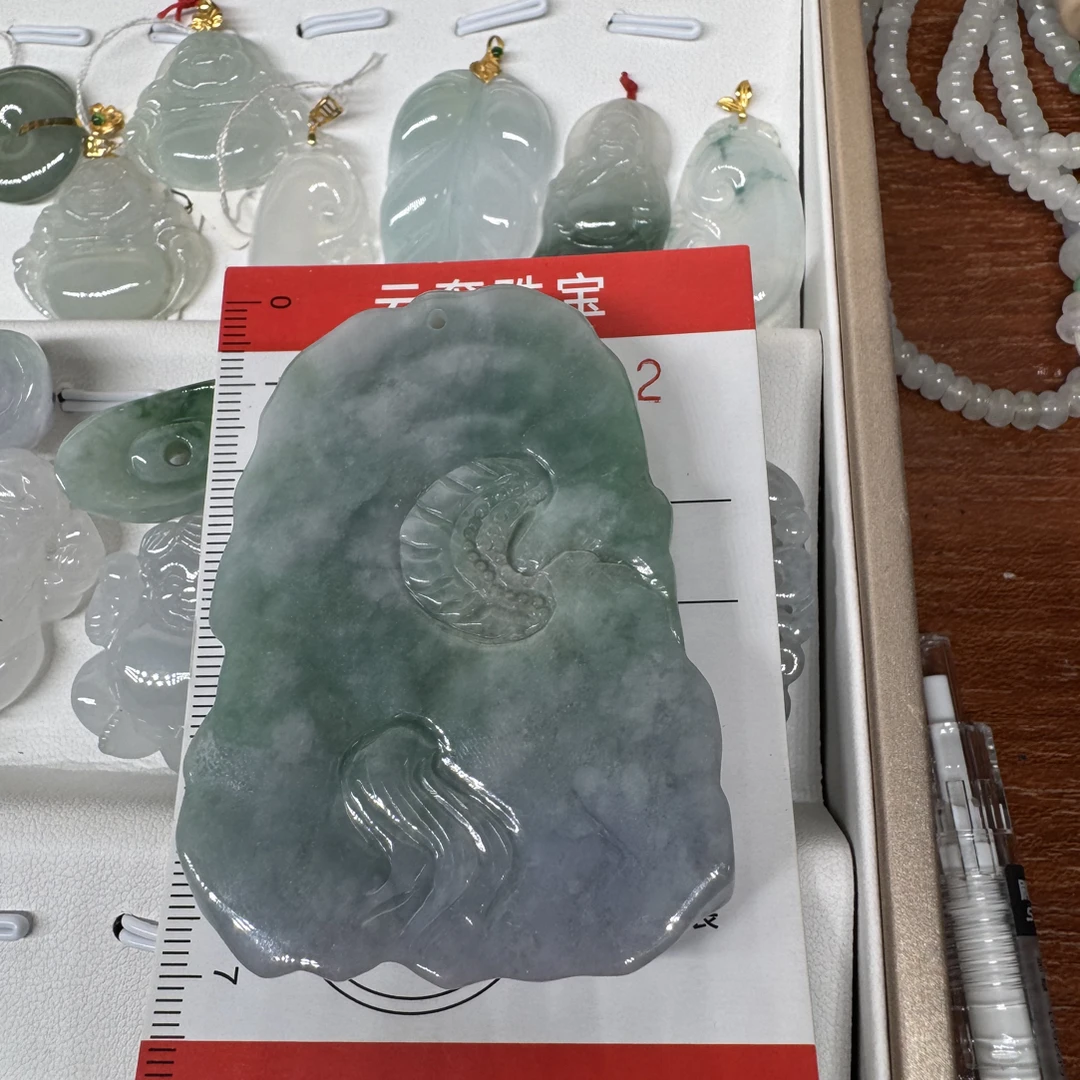 A货冰润蓝水特色精雕霸气龙牌挂件