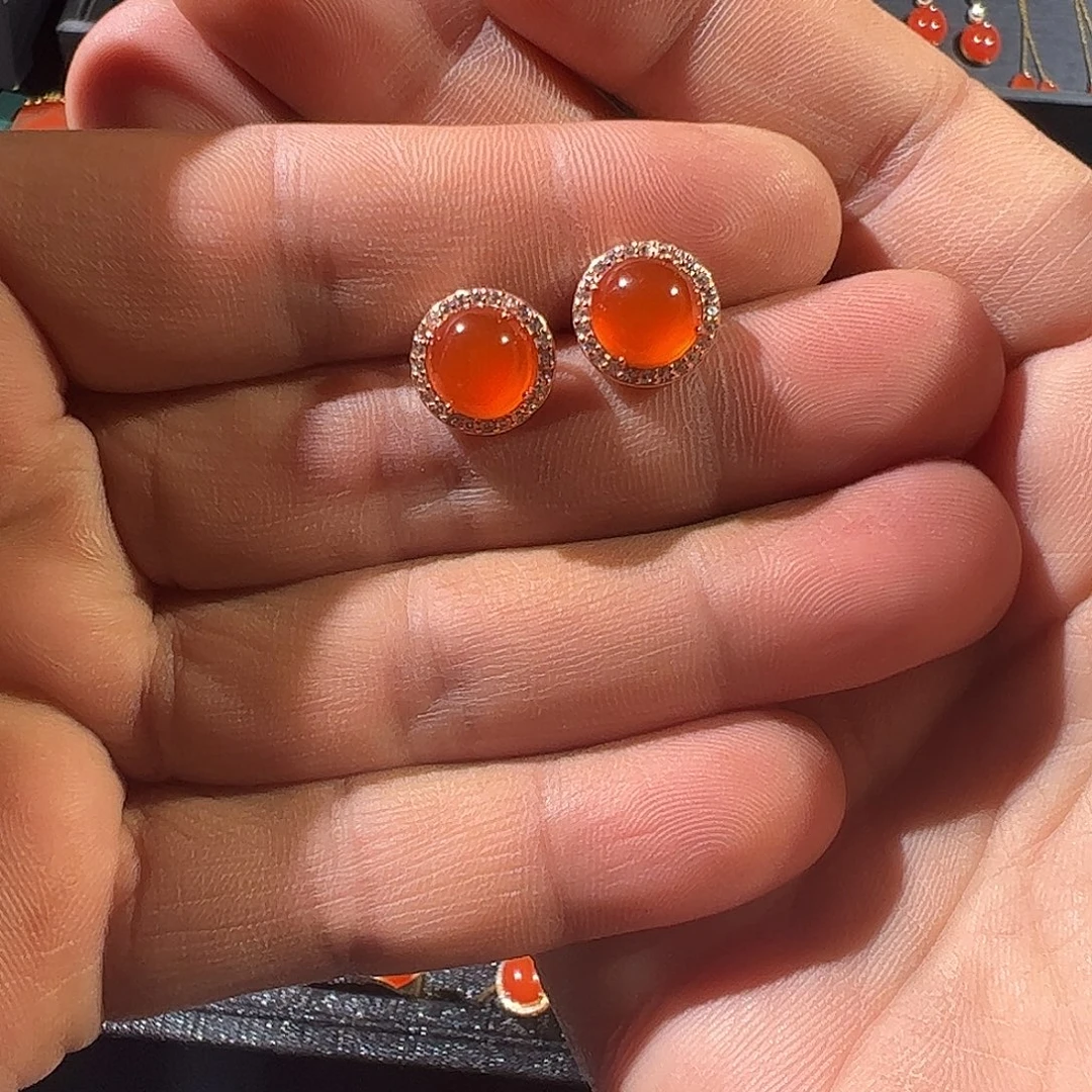 南红玛瑙银S925镶嵌耳饰