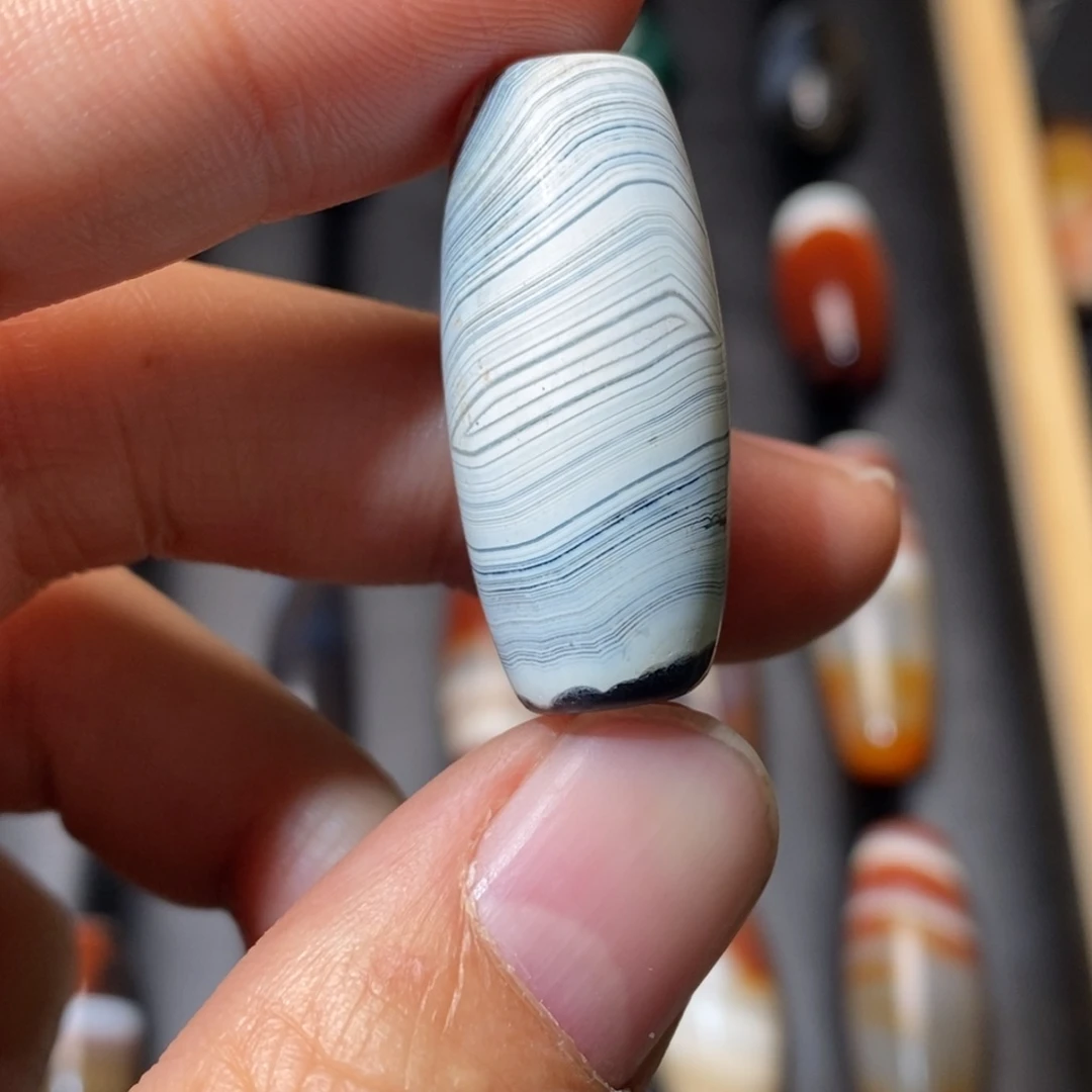 玛瑙/玉髓颈饰合金A****C