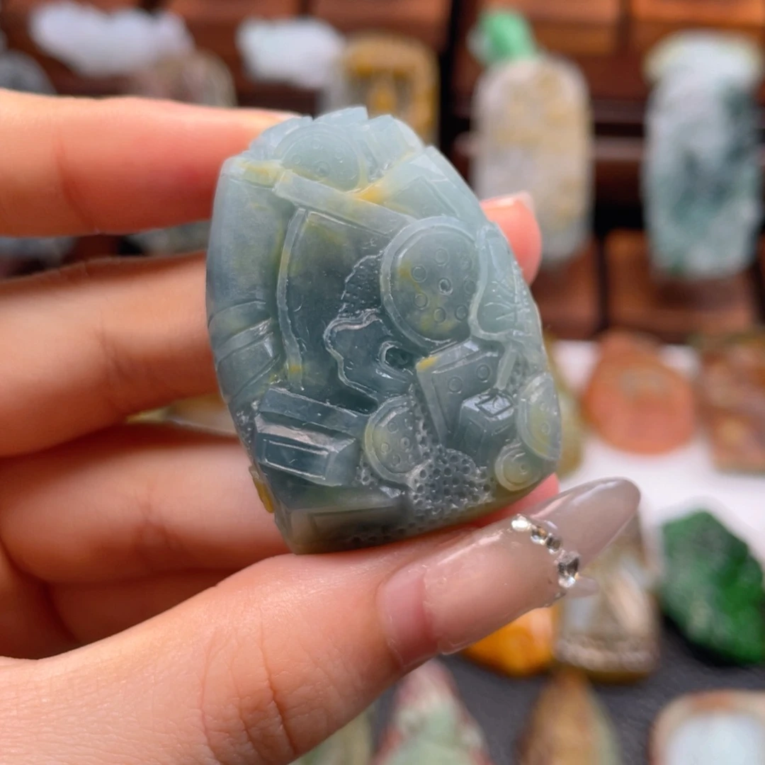 定制翡翠未镶嵌翡翠