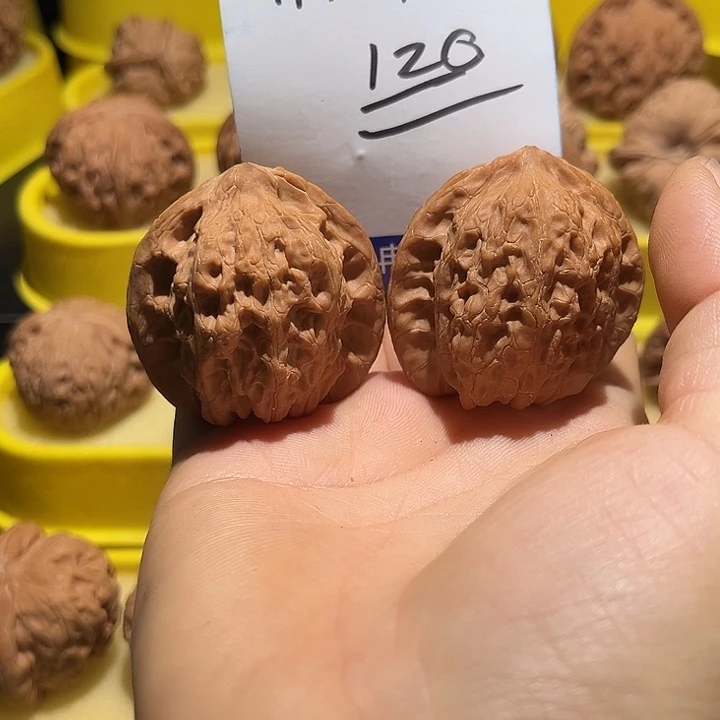 把件桃核崔凯公子帽全品