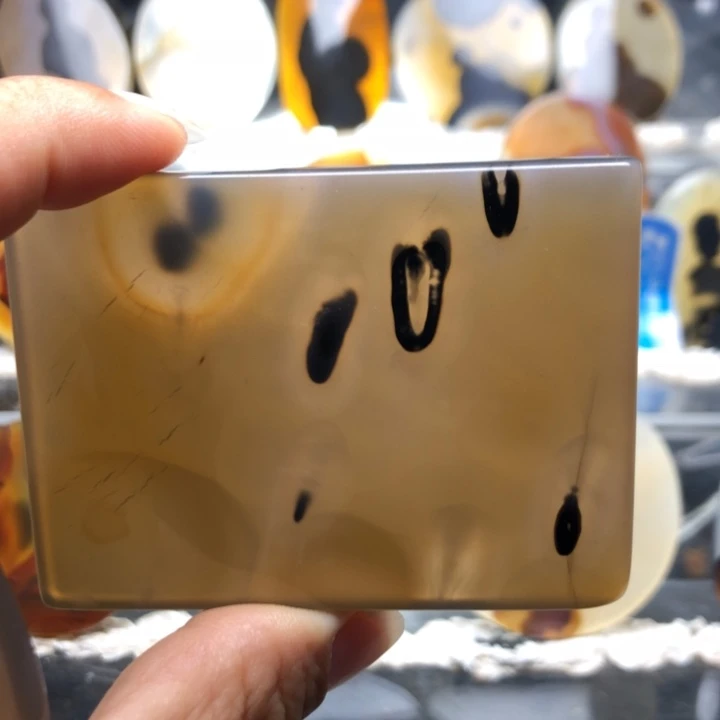 合金玛瑙/玉髓珠宝奇石150